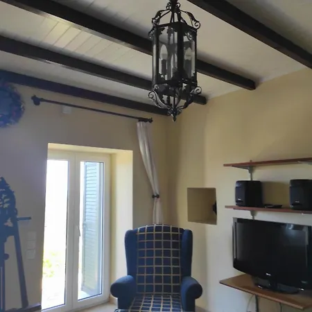 Apartamento Comfortable Apoikia House For 2