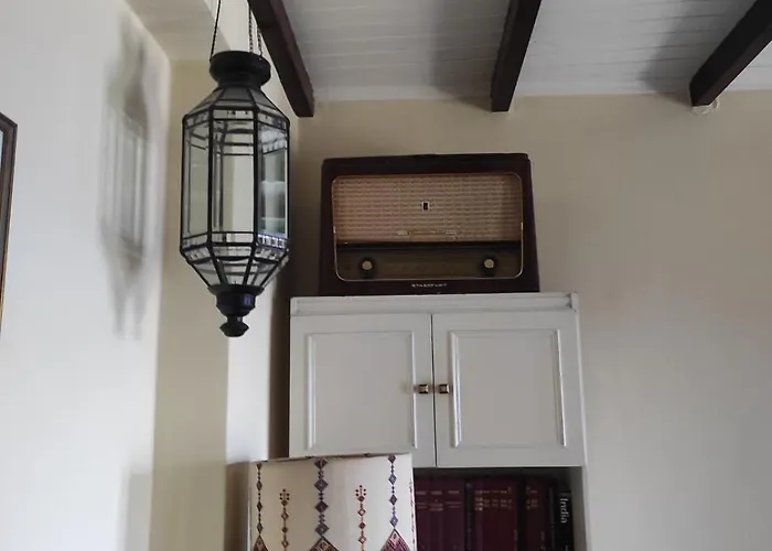 Comfortable Apoikia House For 2