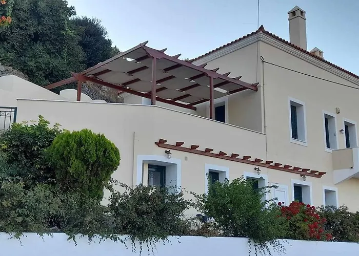 Apartamento Comfortable Apoikia House For 2 *